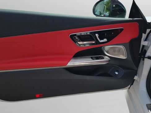 New 2026 Mercedes-Benz CLE 450 4MATIC Coupe image 7