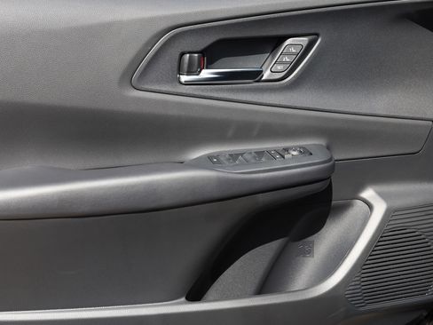 New 2026 Toyota Prius Plug-In Hybrid FWD image 26