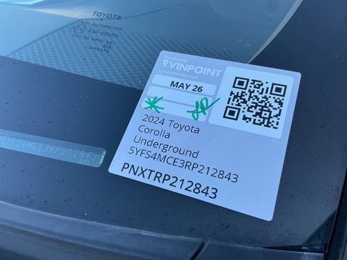 Certified 2024 Toyota Corolla SE FWD image 23