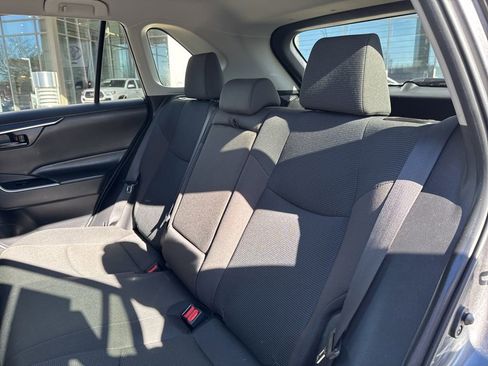 Certified 2025 Toyota RAV4 LE image 18