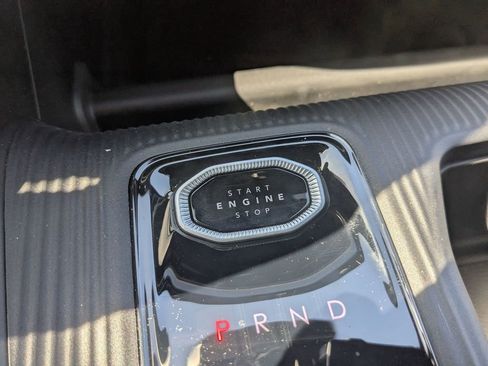 New 2026 Jeep Cherokee Laredo AWD/4WD image 21