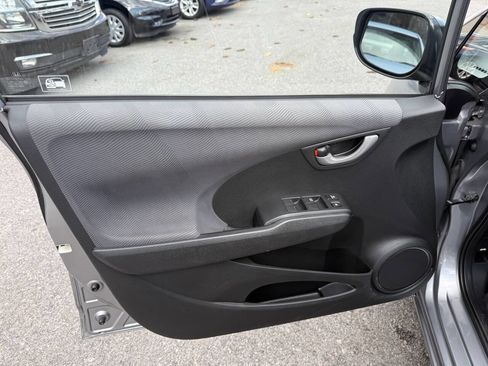 Used 2010 Honda Fit image 10