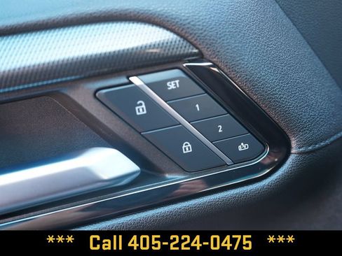 Used 2024 GMC Sierra 1500 AT4 w/ Technology Package AWD/4WD image 32
