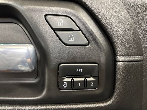 Used 2021 GMC Sierra 1500 Denali w/ Technology Package AWD/4WD image 27