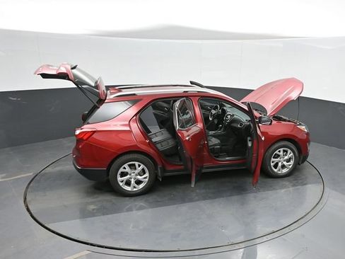 Used 2018 Chevrolet Equinox Premier image 47