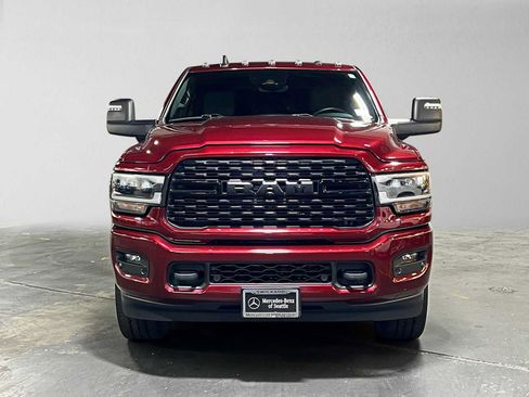 Used 2023 RAM 3500 Big Horn w/ Level B Equipment Group AWD/4WD image 8