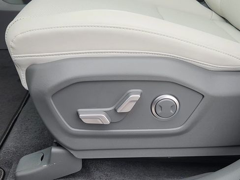 New 2026 Hyundai Santa Fe SEL image 8