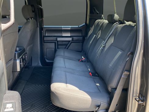 Used 2019 Ford F150 XLT w/ Equipment Group 302A Luxury AWD/4WD image 23