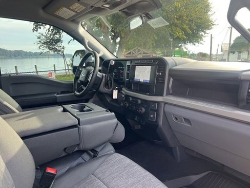 Used 2023 Ford F250 XL w/ STX Appearance Package image 24