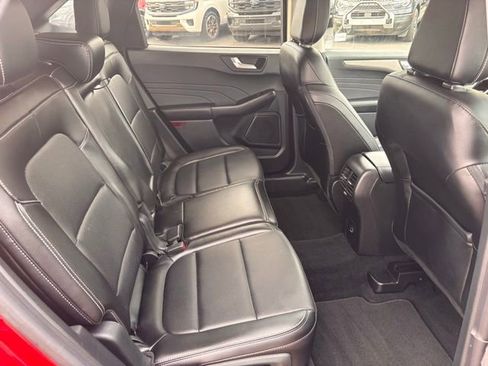 Certified 2022 Ford Escape SEL image 17