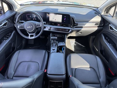 Used 2024 Kia Sportage EX FWD image 30