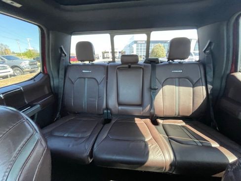 Used 2015 Ford F150 Platinum w/ Equipment Group 701A Luxury image 26