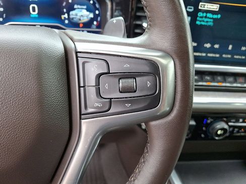 Used 2023 Chevrolet Silverado 1500 LTZ w/ LTZ Premium Package image 18