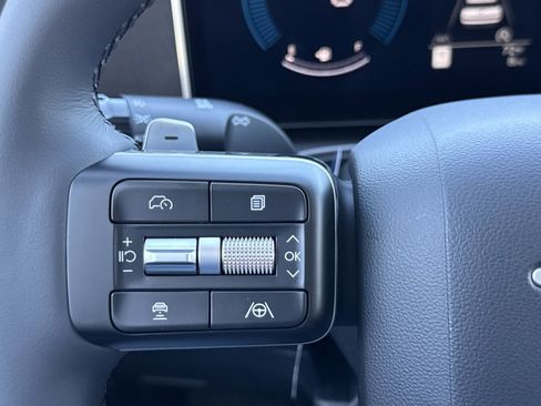 New 2026 Hyundai Santa Fe SE image 21