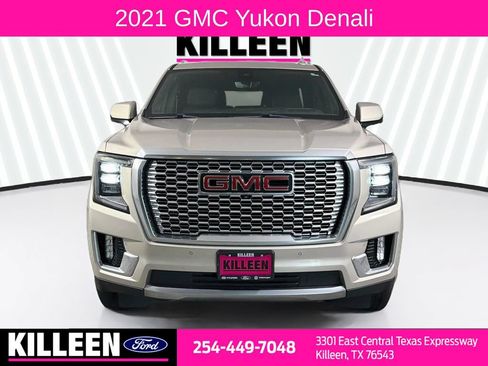 Used 2021 GMC Yukon Denali w/ Denali Ultimate Package RWD image 2
