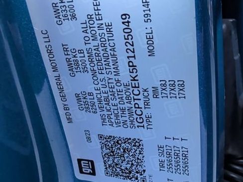 Used 2023 Chevrolet Colorado LT w/ LT Convenience Package II AWD/4WD image 27