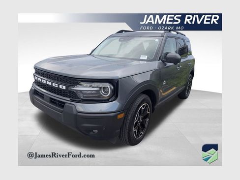 Used 2025 Ford Bronco Sport Outer Banks w/ Outer Banks Tech Package+ AWD/4WD image 1