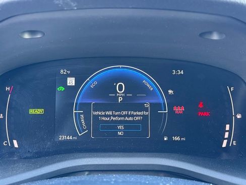 Used 2025 Toyota Camry LE w/ Convenience Package image 8