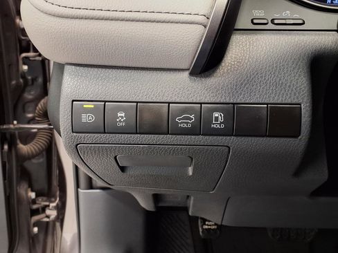 Used 2023 Toyota Camry SE w/ Convenience Package image 22