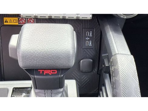 New 2026 Toyota 4Runner TRD Off-Road Premium AWD/4WD image 24
