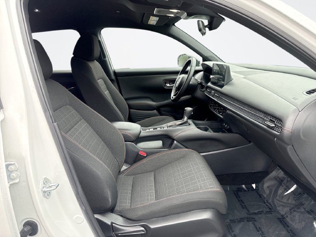 Used 2026 Honda HR-V Sport image 25