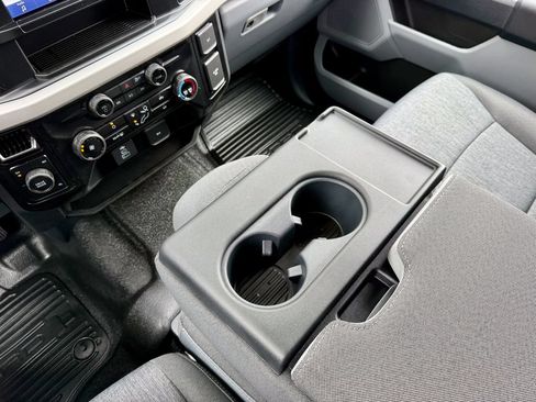 New 2026 Ford F550 4x4 Crew Cab image 25