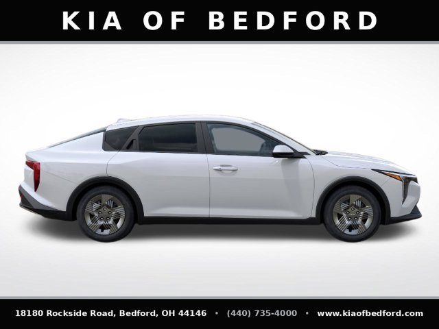 New 2026 Kia K4 FWD image 8