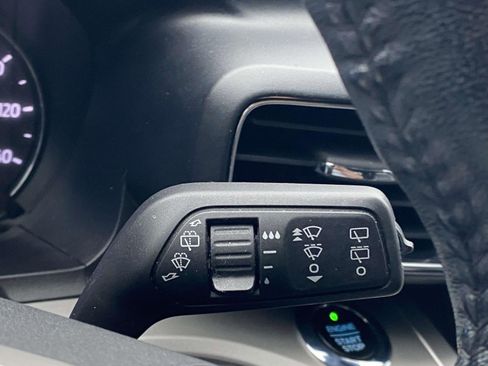 Used 2021 Ford Explorer XLT w/ Equipment Group 202A image 30