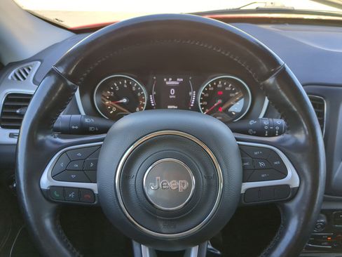 Used 2021 Jeep Compass Sport w/ Cold Weather Group image 18