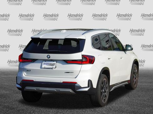 Used 2023 BMW X1 xDrive28i w/ Premium Package AWD/4WD image 8