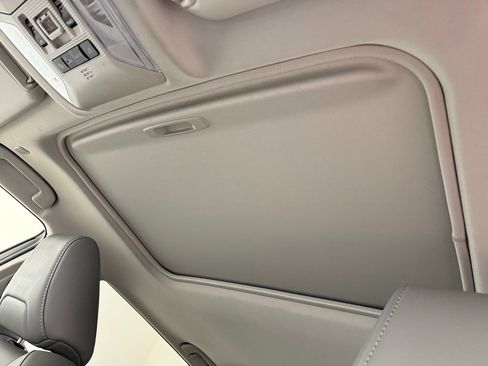 Certified 2025 Toyota RAV4 XLE Premium image 19