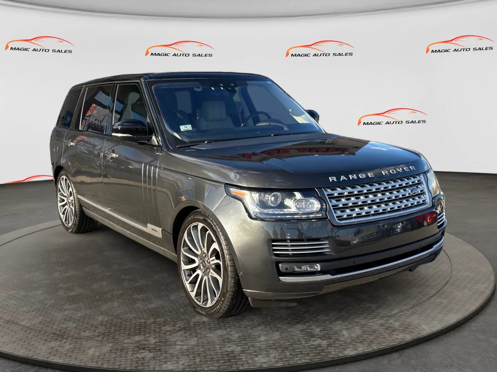 Used 2017 Land Rover Range Rover Long Wheelbase Autobiography AWD/4WD image 5
