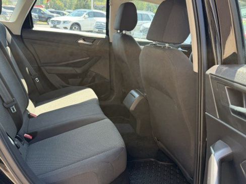 Used 2019 Volkswagen Jetta FWD image 18