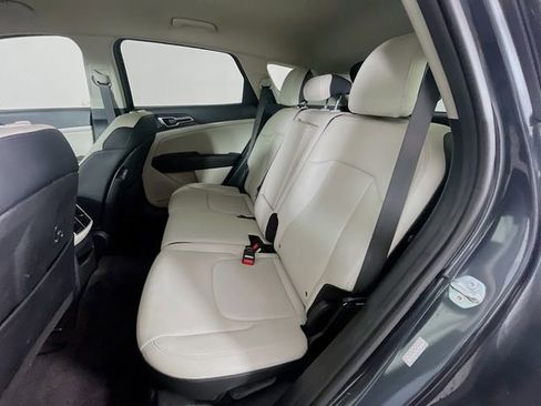 Used 2023 Kia Sportage EX FWD image 26