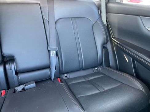 Used 2025 MAZDA CX-90 3.3 Turbo w/ Preferred Package image 38