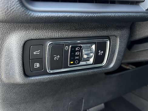 New 2025 Lincoln Corsair Grand Touring image 18