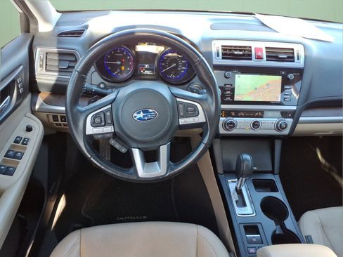 Used 2016 Subaru Outback 2.5i Limited image 14
