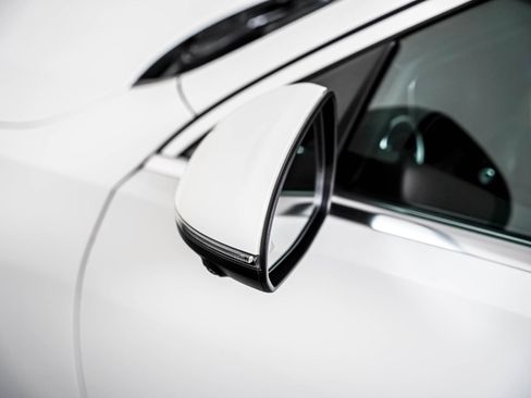 Certified 2024 Mercedes-Benz C 300 Sedan image 24