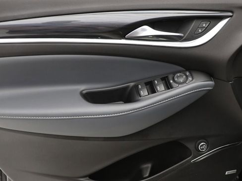 Used 2023 Buick Enclave Essence w/ Experience Buick Package image 15