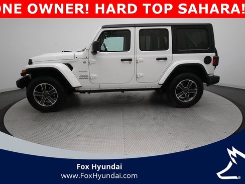 Used 2023 Jeep Wrangler Sahara image 23