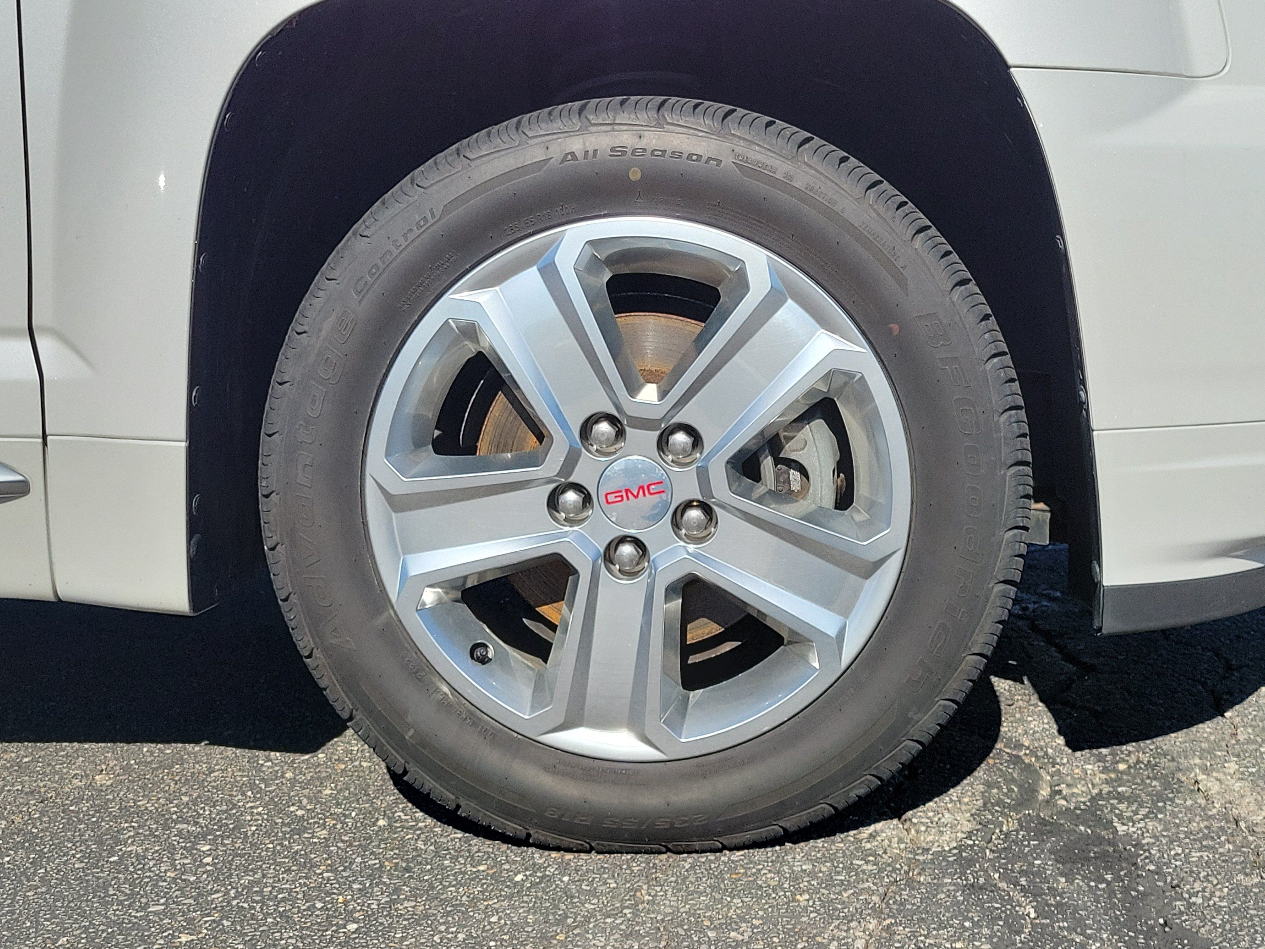 Used 2017 GMC Terrain Denali AWD/4WD image 5