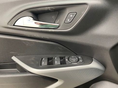 New 2026 Chevrolet Trax LS w/ LS Convenience Package image 9