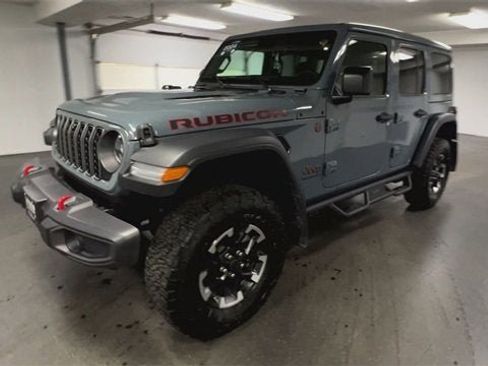 Used 2024 Jeep Wrangler Unlimited Rubicon w/ Technology Group image 4