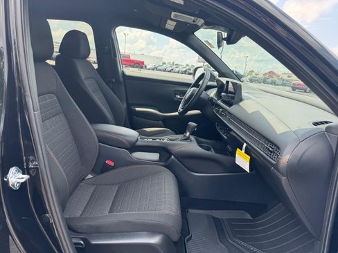 Certified 2026 Honda HR-V Sport image 17