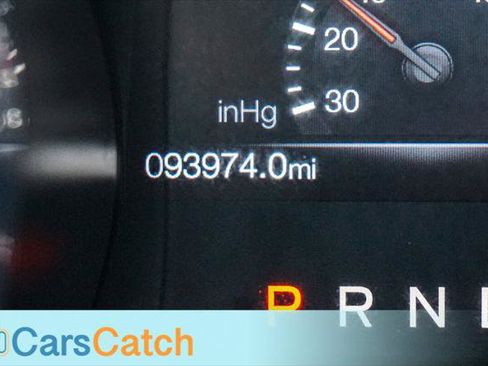 Used 2018 Ford Mustang Premium RWD image 24