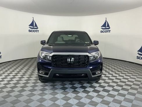 Used 2023 Honda Passport EX-L image 2