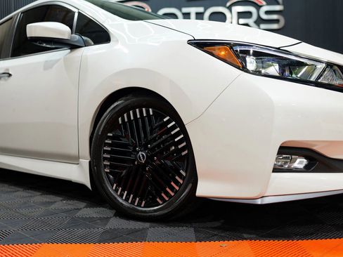 Used 2023 Nissan Leaf SV Plus image 4