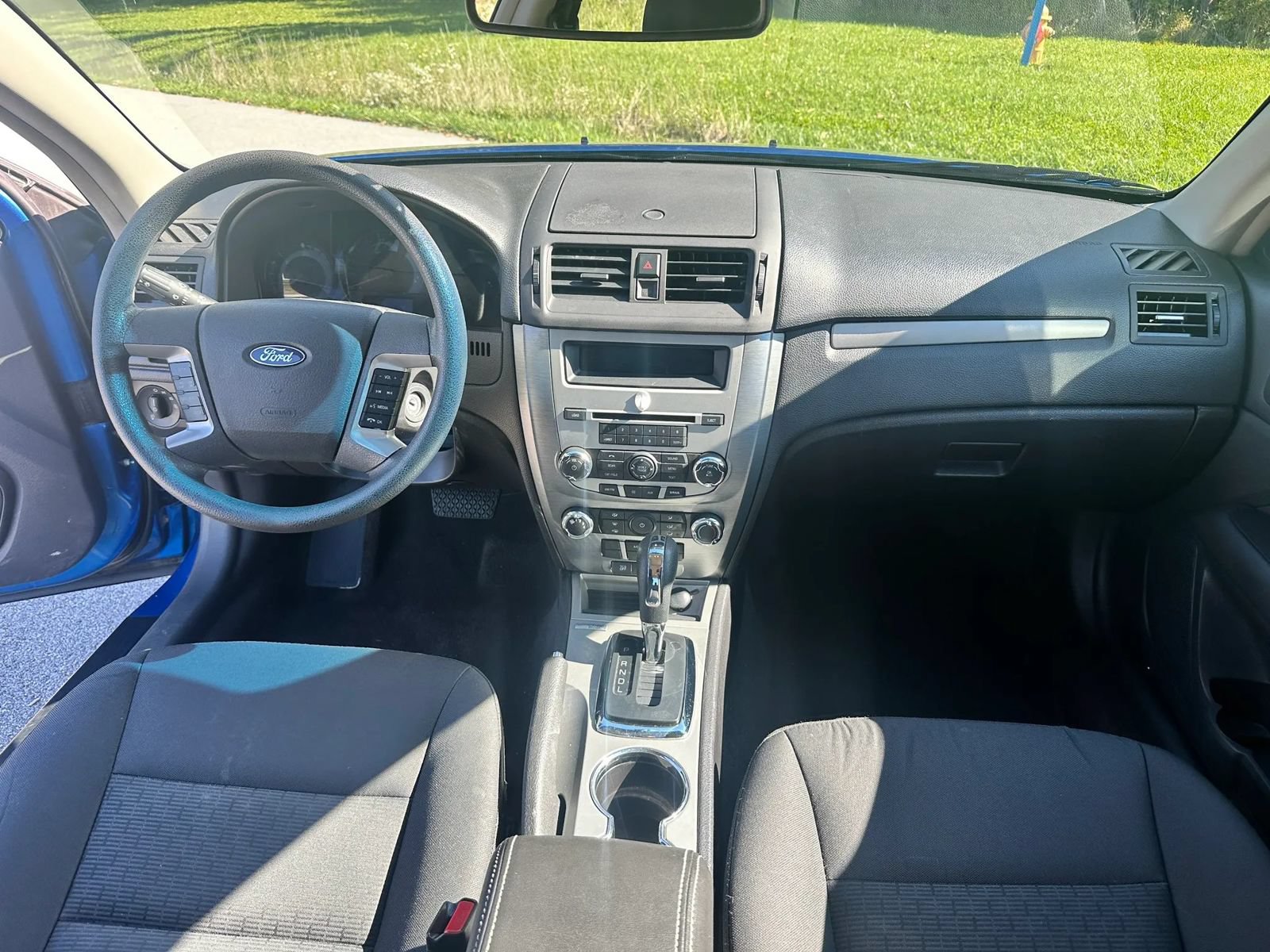 Used 2012 Ford Fusion SE FWD image 17