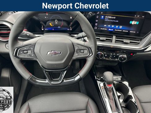 New 2026 Chevrolet Trax RS w/ Sunroof Package image 15