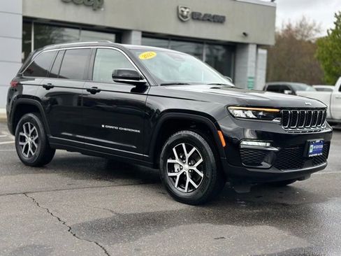 Used 2023 Jeep Grand Cherokee Limited AWD/4WD image 8